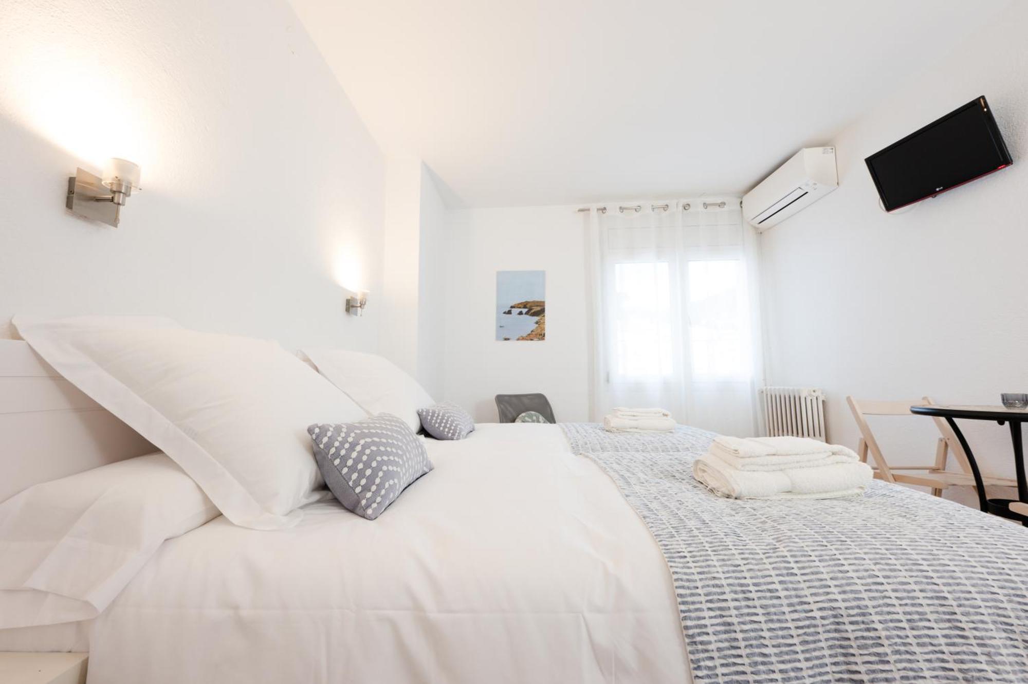 Hostal El Ranxo Cadaqués Eksteriør billede